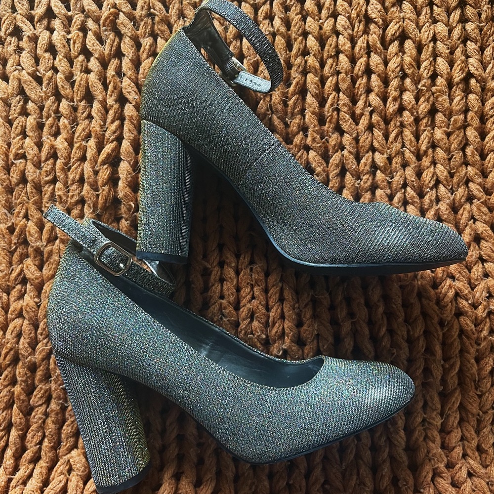 ASOS New Look - Sparkly Holographic Heels Pumps